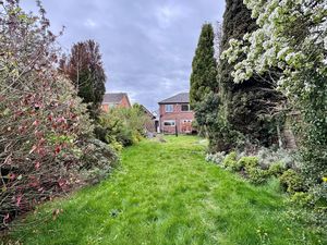 Photo 14- click for photo gallery